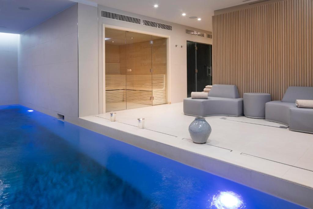 Maison Breguet Paris 11ème Hôtel 5 étoiles piscine intérieure chauffée 