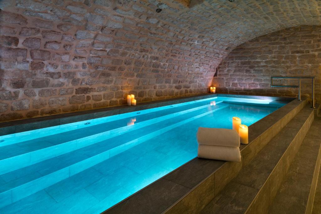 Hôtel Square Louvois Paris 2ème 4 étoiles piscine intérieure chauffée
