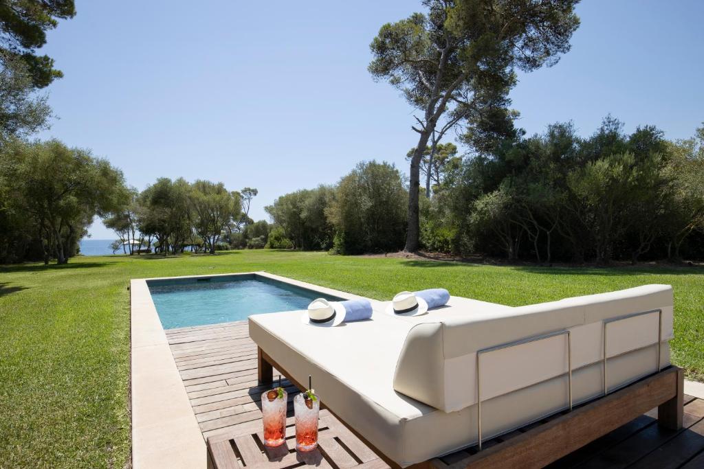 Hotel avec piscine privée can simoneta Majorque villa piscine vue mer