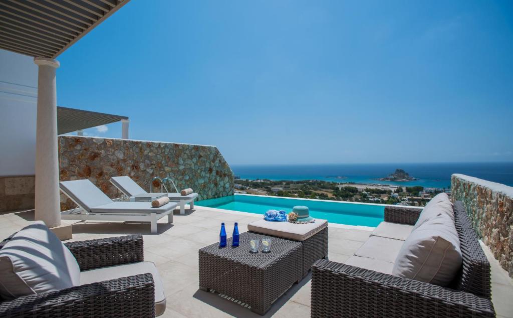 Hôtel White Rock of Kos - Adults only - 5*
suites vue sur la mer avec piscine ou jacuzzi privative