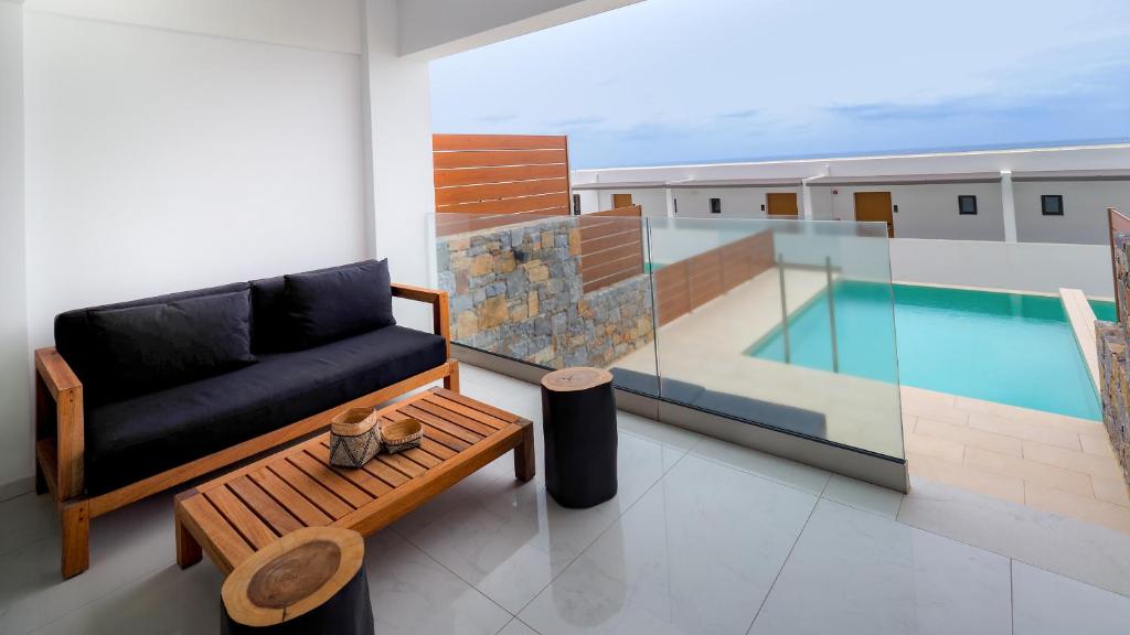 Chambre de Luxe avec Piscine Privée au Abaton Island Resort & spa, séjour en crète