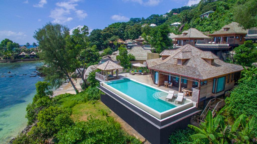 Hilton Seychelles Northolme Resort & Spa villas avec piscine privée sur l'île de front de mer  