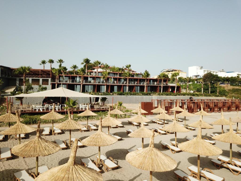 Adora Calma Beach Hotel 4* réservé aux adultes, établissement prestigieux au bord de la méditerranée 