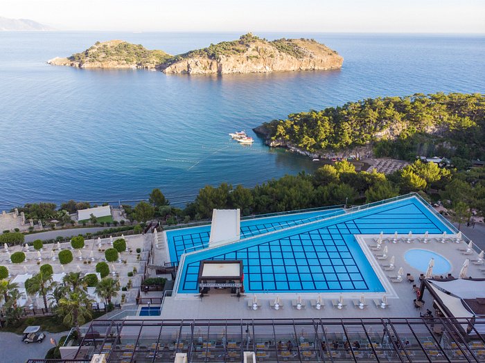 TUI BLUE Seno hotel 4* en Turquie avec vue sur mer magnifique et plage privative et piscines extérieures