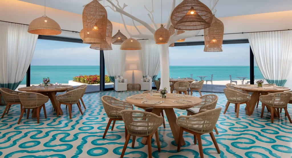 restaurant Santorini Abu Dhabi Retreat